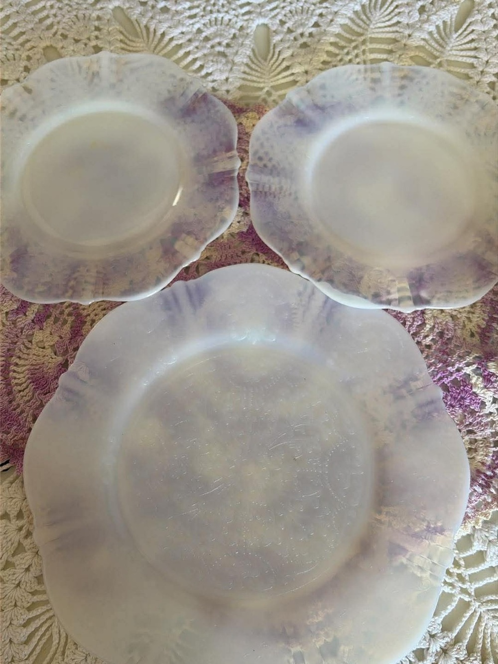 Vintage White Opalescent Milk Glass Serving Plate, American Sweetheart Monax